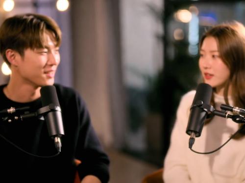 מאחורי המיקרופון: מה הופך ראיון טוב לבלתי נשכח